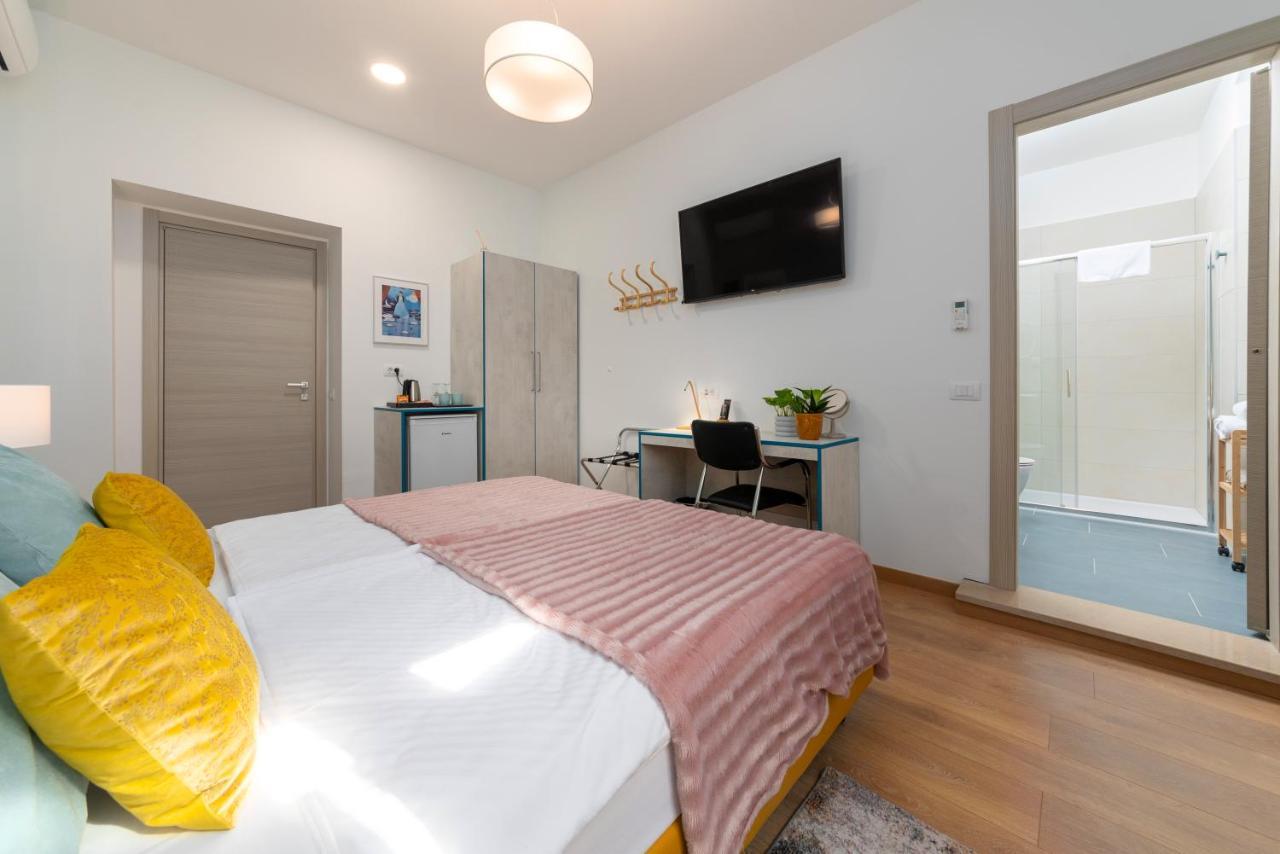 Polesana Rooms Pula Luaran gambar