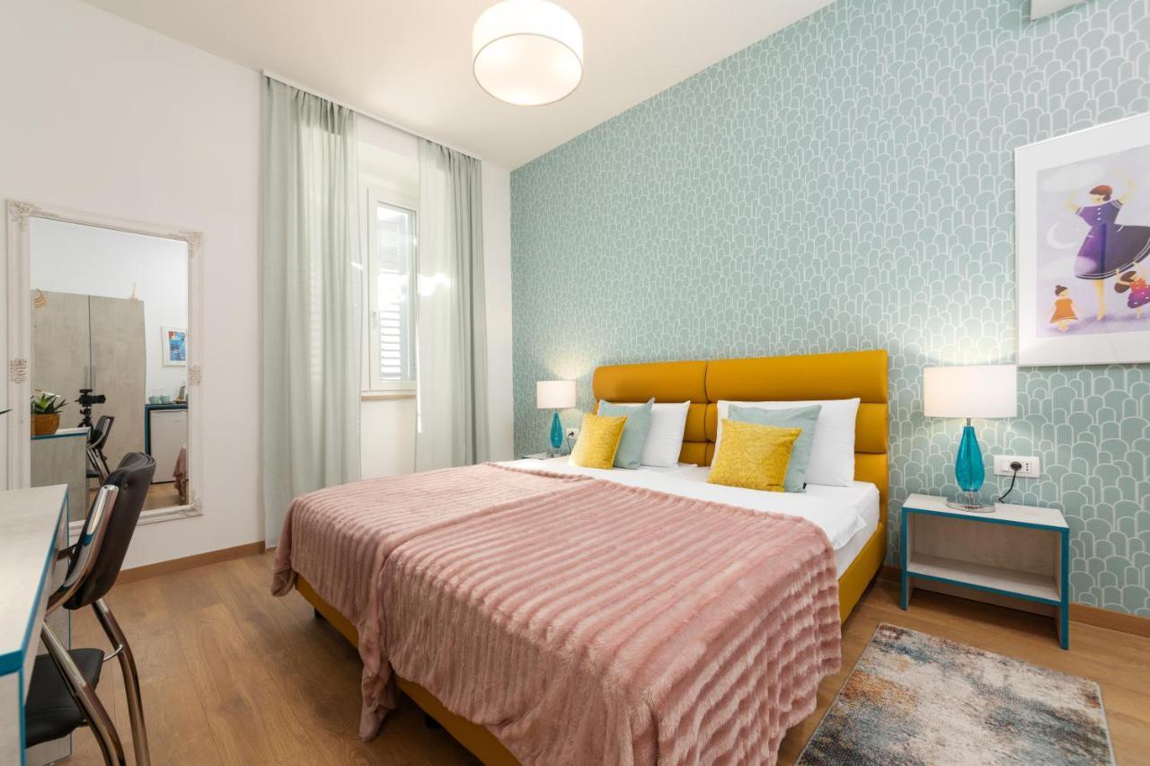 Polesana Rooms Pula Luaran gambar